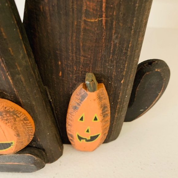 Vintage Wood Primitive 3 Folk Art Black Cats Figurine Pumpkins Halloween Fall - Picture 4 of 11